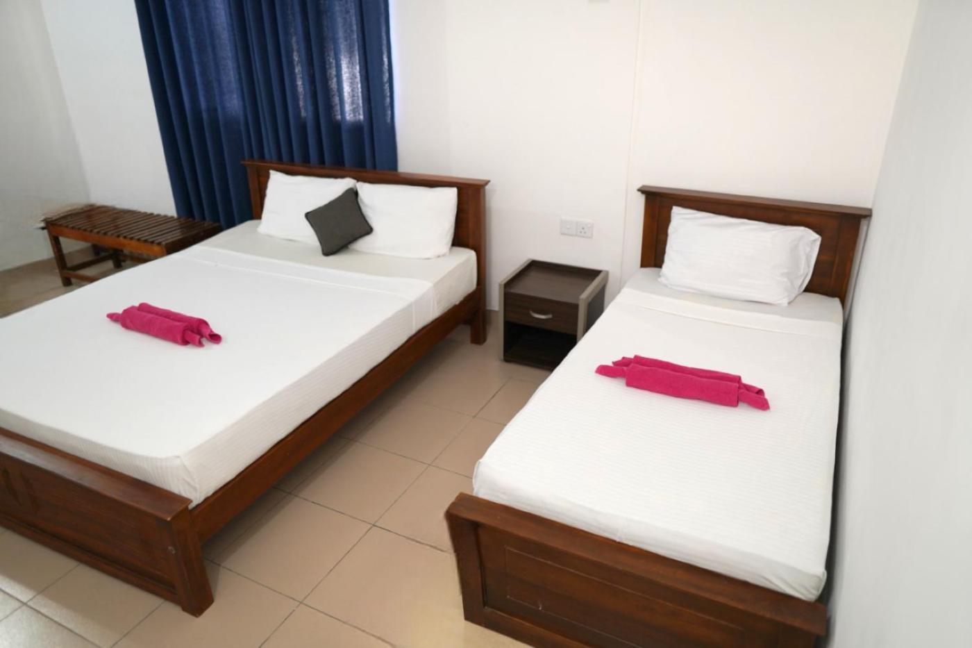 Pub Ceylon Hostel Елла Екстер'єр фото
